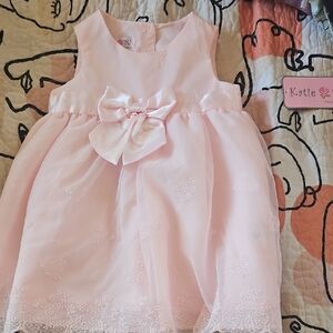 Pink Sleeveless Dress with Bow